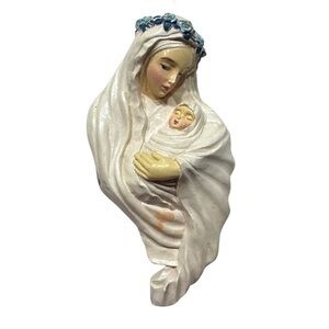 Vintage Elegant Mother Mary and Jesus Christ Infant Christmas Ornament Holidays
